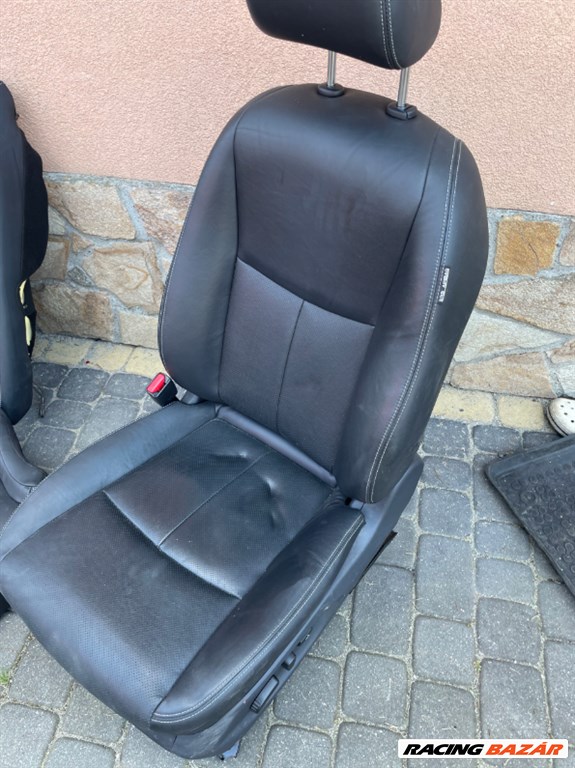 Infiniti Q50 ülés szett 2. kép
