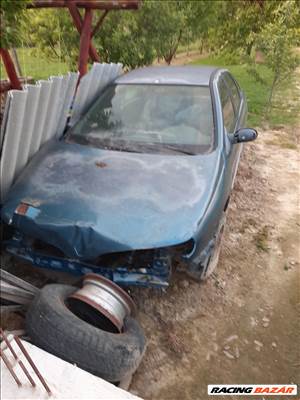 Renault Laguna I bontott alkatrészei