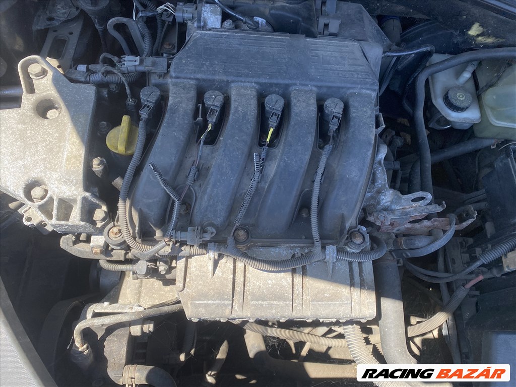 Renault Laguna II 1.9D bontott alkatrészei 4. kép