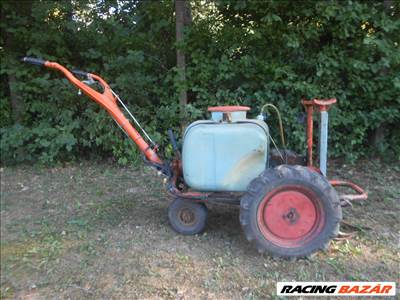 BENZINMOTOROS  3 KEREKŰ PERMETEZŐGÉP,MOTOR NÉLKŰL NAGYON OLCSÓN TAPOLCÁN ELADÓ