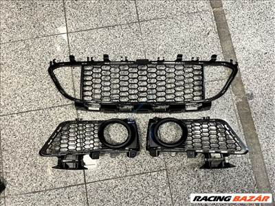 BMW F30 F31 M első lökhárító ködlámpa tartó / dobettét végződés / rács készlet Pár (jobb-bal oldal) Ködlámpa rács