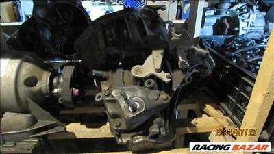 Nissan Qashqai (J10) 1.5 dCi sebességváltó (61)