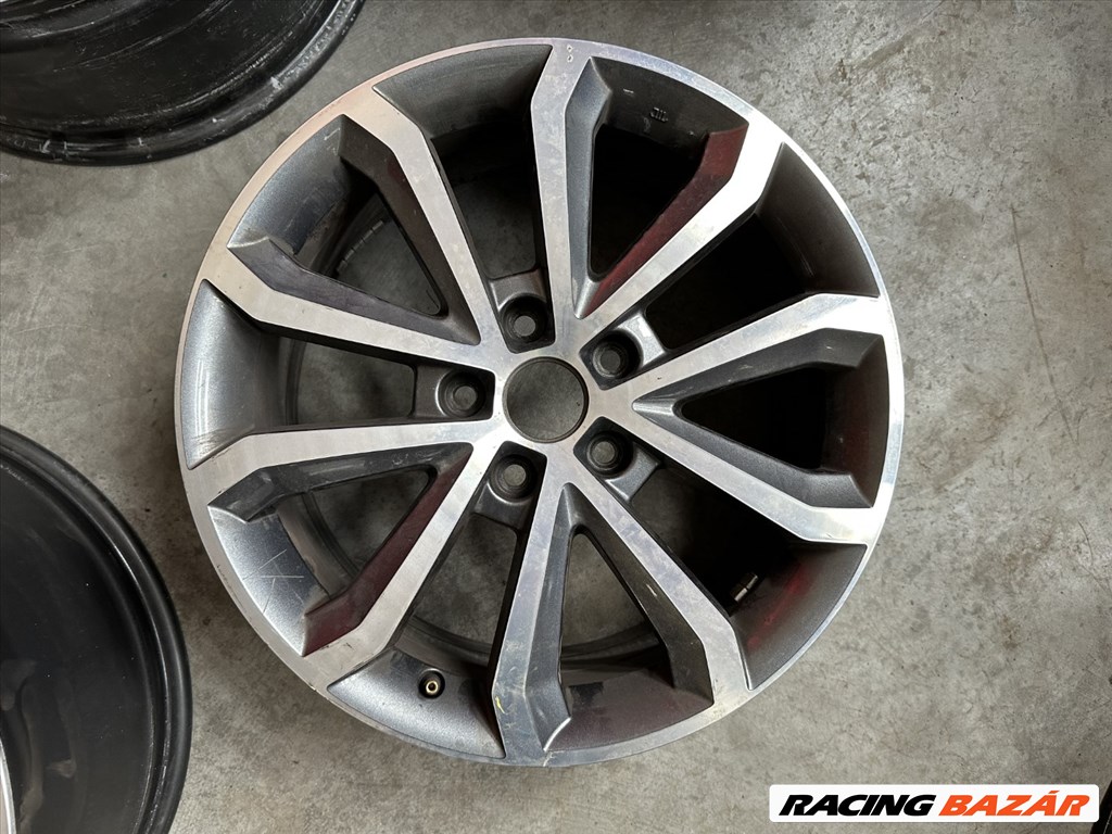 R17 Original skoda 7J ET49 - 5E0 601 025J 5E0601025J 1db alufelni 1. kép