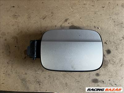 Audi A4 (B8 - 8K) tankajtó