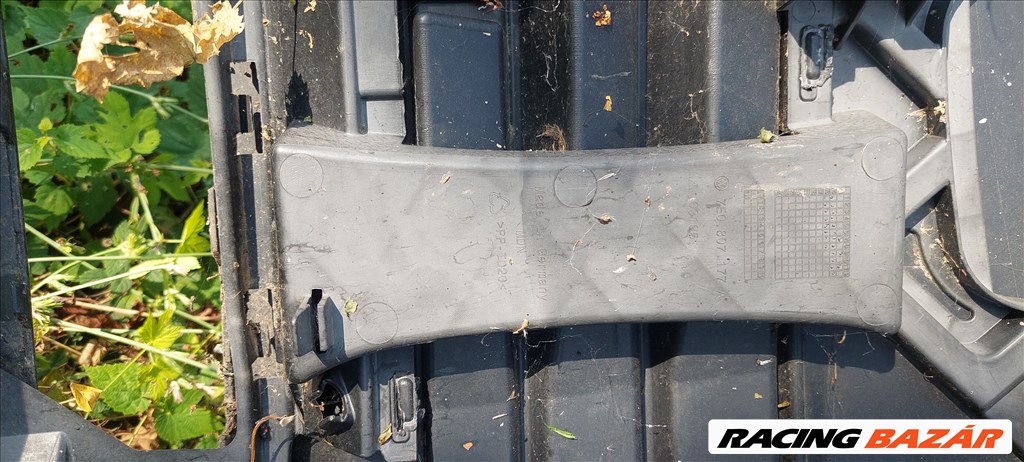 Volkswagen Transporter T6 bontott első lökhárító  6. kép