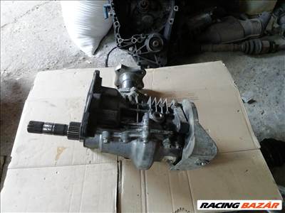 Dacia Duster I 1.6 16V 105 4x4 osztómű  8200988056