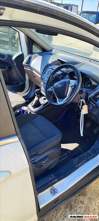 Ford B-Max Mk1 bontott alkatrészei 8. kép