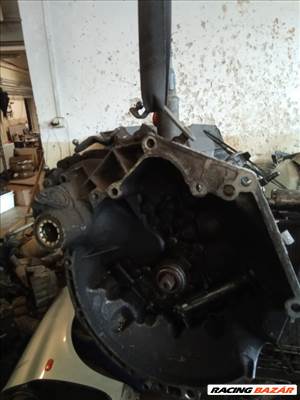 PEUGEOT 206 Sebességváltó. benzines manuális