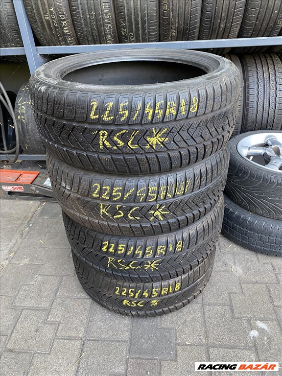  225/4518" újszerű Pirelli sottozero 3 téli gumi 4db 1. kép