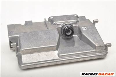 Porsche Macan első kamera 7pp980653e