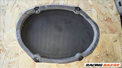 Ford Focus Mk1 1.8i 16V jobb hátsó ajtó hangszóró rács xs4f18808ab