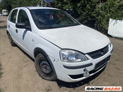 Opel Corsa C 1.0i bontott alkatrészei