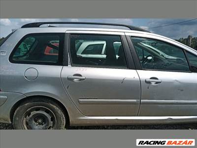 Peugeot 307 Jobb hátsó ajtó "119977"