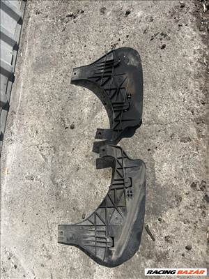 Audi A4 (B6/B7) Bal első fényszóró tartó , jobb első fényszóró tartó