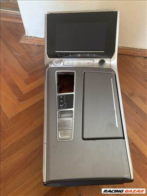 Audi A7 (C8 - 4K) Műszerfal betét