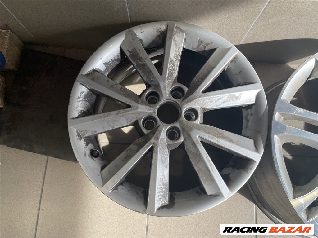 R16 Original Skoda 7J ET46 - 5JA 601 025B 5JA601025B 2db alufelni 2. kép