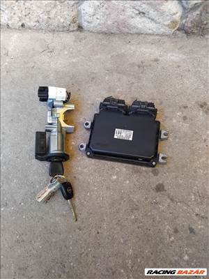 Opel Agila B 1.2 motorvezérlő elektronika  3392051k1