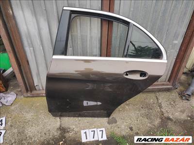 Mercedes C-osztály W205 bal hátsó ajtó
