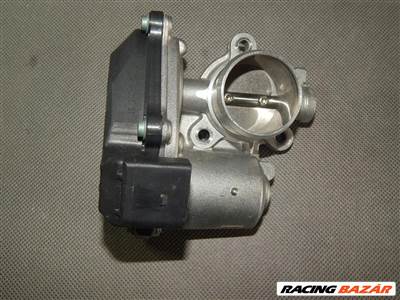 Audi A4 (B9 - 8W) fojtószelep 04l131501b