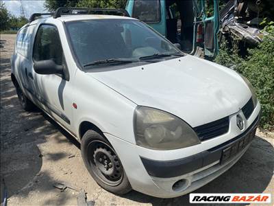 Renault Clio II 1.2i bontott alkatrészei