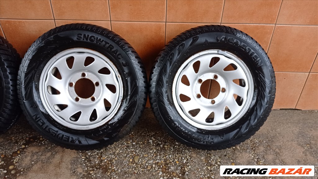 SUZUKI VITARA 15 LEMEZFELNI 5X139,7 TELI 205/70R15 GUMIVAL OLCSÒN!! 3. kép