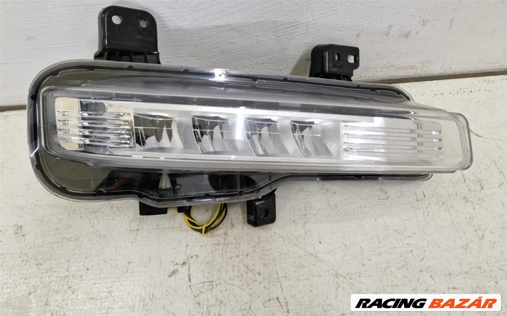 Ford Explorer Mk6 ködlámpa  lb5b15a254a 1. kép