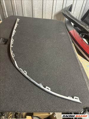 Volkswagen Passat B8 Hátsó lökhárító króm díszléc jobb 3g0853842