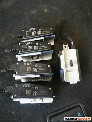 Audi A4 (B8 - 8K) kormányzár  8k0905852d