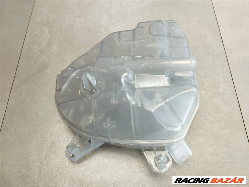Audi A3 (8Y) kiegyenlítő tartály 5wa121407 3. kép