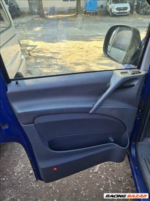 Mercedes Vito 639 bal első ajtókárpit , jobb első ajtókárpit