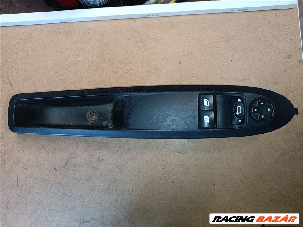 Citroën DS3 Ablakemelő kapcsoló (kettes) 96638229xt 1. kép