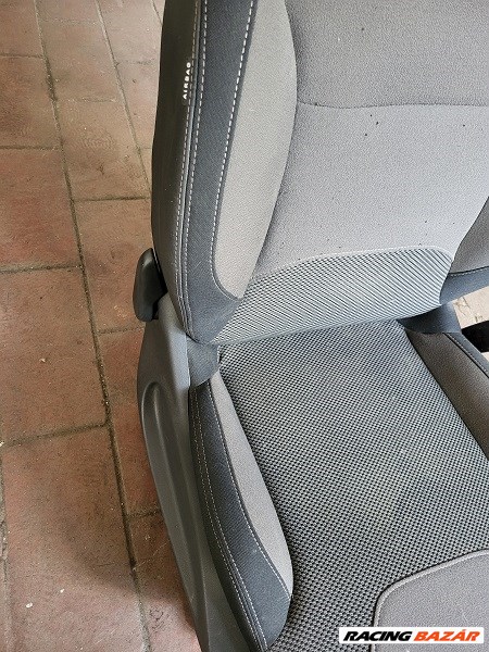 Citroën C3 II ülés tető kárpit kalaptartó roló szőnyeg 12. kép