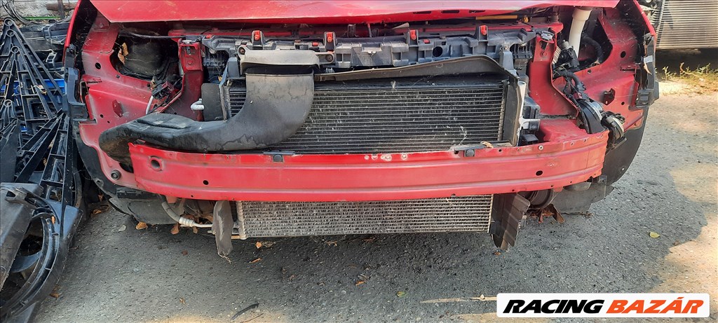 Opel Astra J GTC 2.0 CDTI első lökhárító merevítő  1. kép