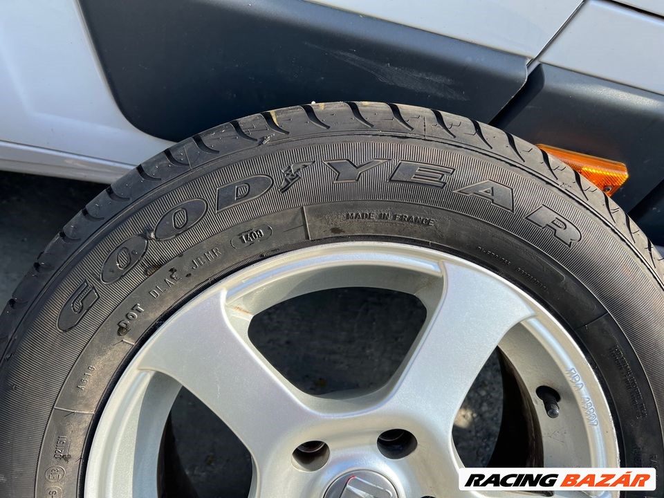 Honda HR-V alufelni garnitúra kerékcsavarokkal nyári gumikkal 195/65 R15 4. kép