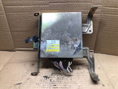 NISSAN PRIMERA (P10) Motorvezérlő