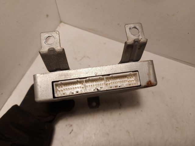 SUZUKI SWIFT II Ferdehátú (EA, MA) Motorvezérlő 3. kép