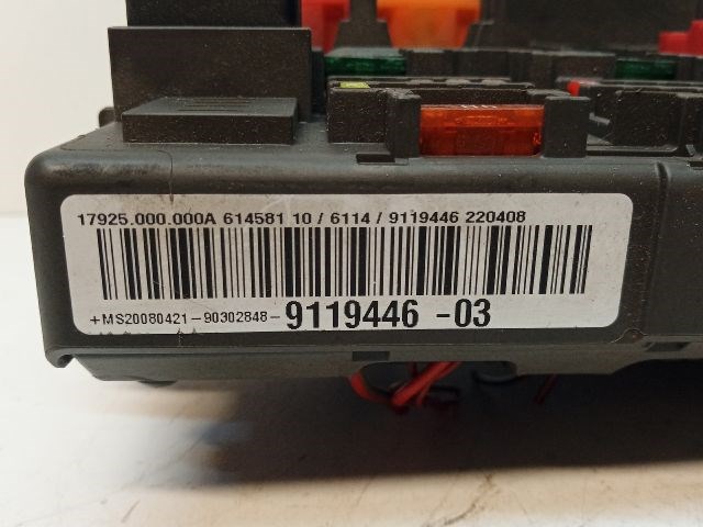 BMW 3 E91 Biztosítéktábla Utastér 4. kép