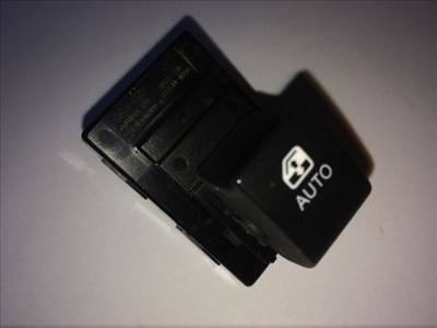 KIA CEED Jobb hátsó Ablakemelő Kapcsoló