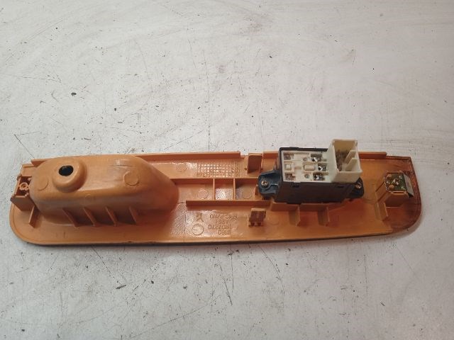 KIA MAGENTIS Jobb hátsó Ablakemelő Kapcsoló 2. kép