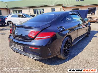 Mercedes C-osztály 220d OM651921 (W205) bontott alkatrészei