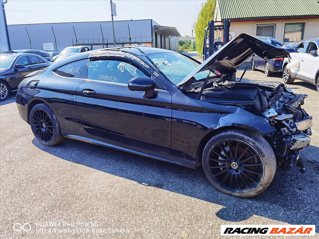 Mercedes C-osztály 220d OM651921 (W205) bontott alkatrészei 5. kép