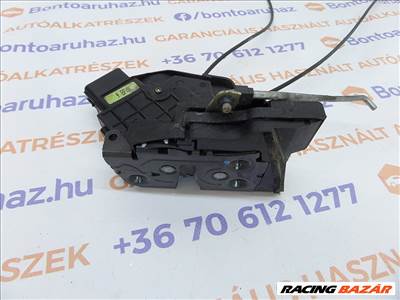 Mazda 3 Eladó gyári bontott bal hátsó ajtózár, zárszerkezet