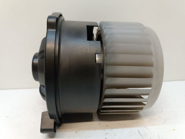 MITSUBISHI COLT VI (Z3_A, Z2_A) Fűtőmotor (Klímás) 1. kép