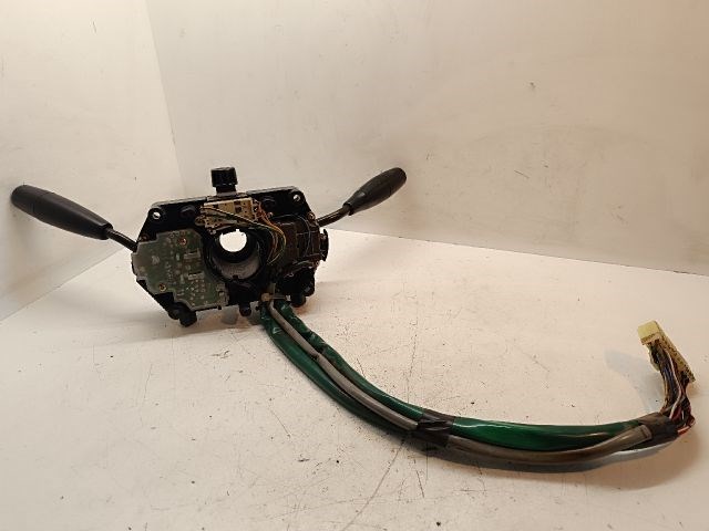 SUZUKI SWIFT II Ferdehátú (EA, MA) Komplett Kormánykapcsoló (Bajuszkapcsoló) 2. kép