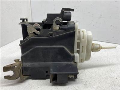 AUDI A4 (8D2, B5) Jobb első Ajtózár