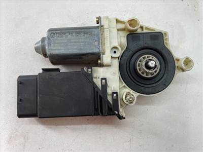 SEAT TOLEDO II (1M2) Jobb első Ablakemelő Motor