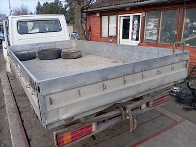 MERCEDES-BENZ SPRINTER Plató (Részeivel)