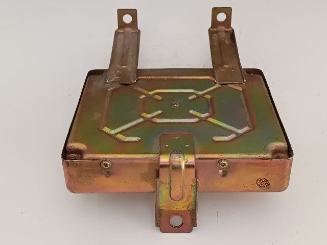 SUZUKI SWIFT II Ferdehátú (EA, MA) Motorvezérlő 7. kép