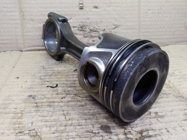SEAT ALTEA (5P1) Dugattyú 1. kép