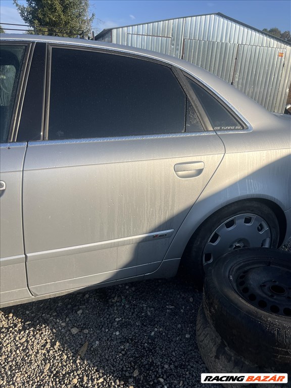 Audi A4 (B6/B7) B6/B7 Bal hátsó ajtó ly7W 1. kép